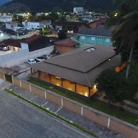 Hospedagem econômica Flor de Maria Caraguatatuba Extérieur photo